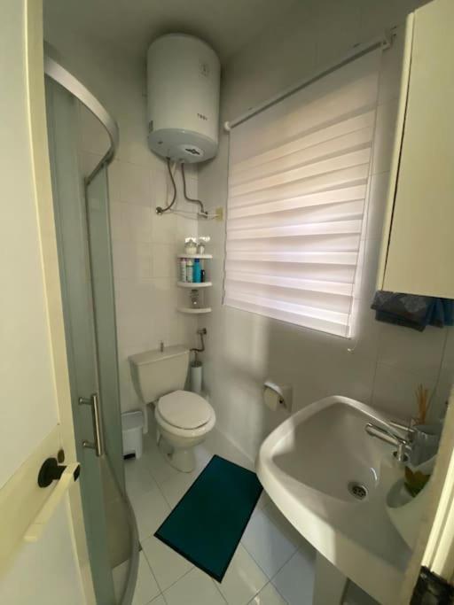 St Paul'S Bay Central Apartment In Qawra San Pawl il-Baħar Zewnętrze zdjęcie