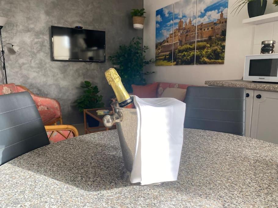 St Paul'S Bay Central Apartment In Qawra San Pawl il-Baħar Zewnętrze zdjęcie