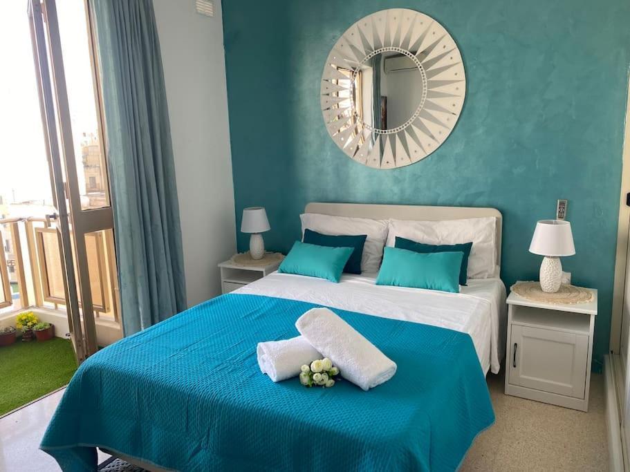 St Paul'S Bay Central Apartment In Qawra San Pawl il-Baħar Zewnętrze zdjęcie